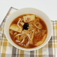 맛다움 김치우동